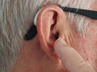 Onbehandeld gehoorverlies verhoogt je risico op dementie